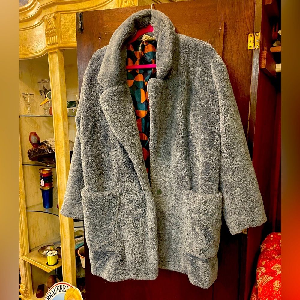 Mauve size medium coat